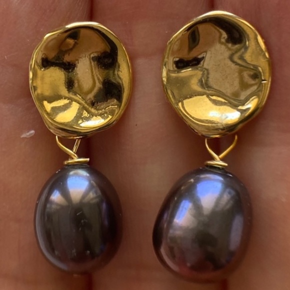 Hand Crafted Jewelry - 8.8mm Black Pearl 14K Gold Plate Drop Earrings